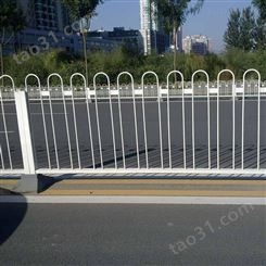 【冀林】反光条道路护栏 河北京式护栏 市政道路护栏 公路隔离护栏