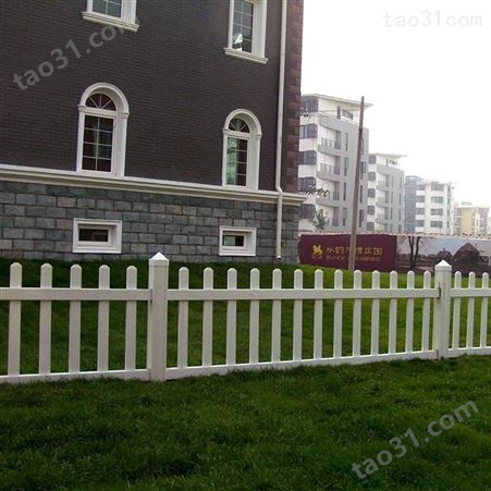 城市绿化护栏 塑钢护栏围栏 PVC庭院围墙护栏 pvc草坪护栏