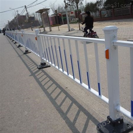 锌钢护栏网 马路护栏 道路护栏 路侧护栏