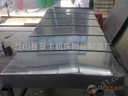 质供应江苏钢板防护罩，钢板导轨防护罩价格低，质量