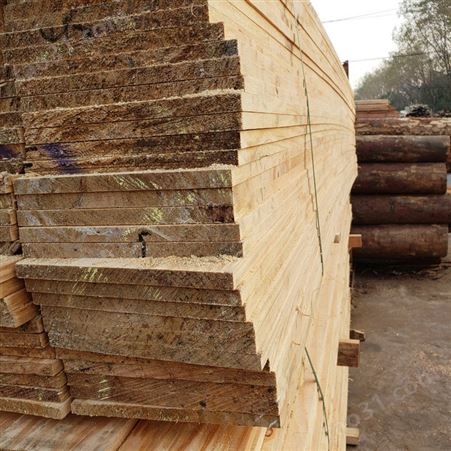 邦皓新西兰松木物流打包装木条工程建筑支模板方木