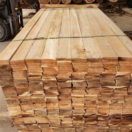 邦皓木业柳杉木材屋面板建筑用杉木方定制加工物流包装条