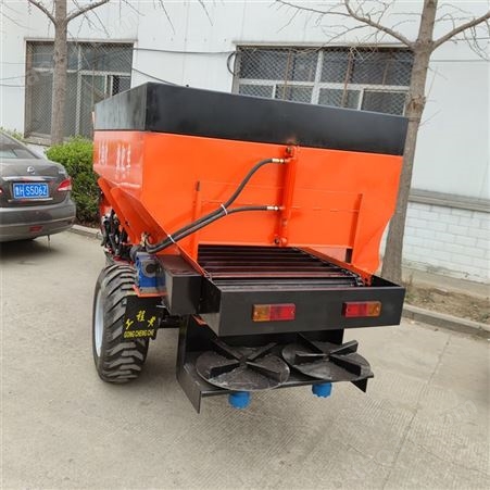 三轮撒肥车 有机肥自动施肥机 抛撒均匀自走式撒粪车