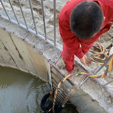 水下施工 水下防腐 吸虹管安装铺设 高效完成 便宜