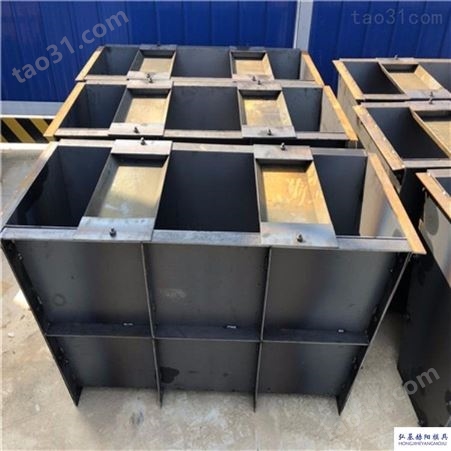 混凝土隔离墩钢模具节能不污染环境焊接成型耐腐蚀性高