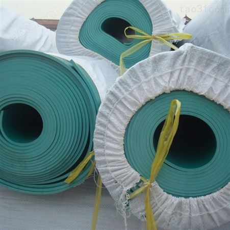 供应新疆乌鲁木齐PVC板、克拉玛依大口径PVC管道  PVC硬板  PVC软板