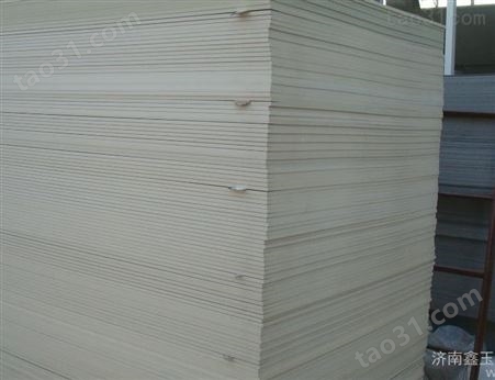供应新型实用PVC木塑建筑模板 塑料建筑模板